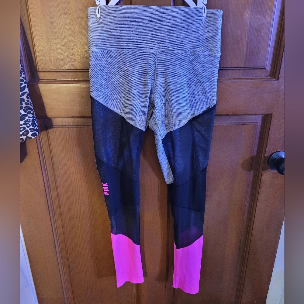 PINK Victoria's Secret Leggings